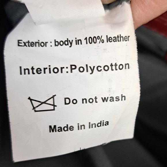 Hadaki Katy's Xbody Deep Red Leather Crossbody Bag - Picture 14 of 16